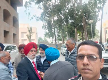 NRIs and Village Committee of Paldi During attend the meeting of DINRICD1 on 02.12.2022